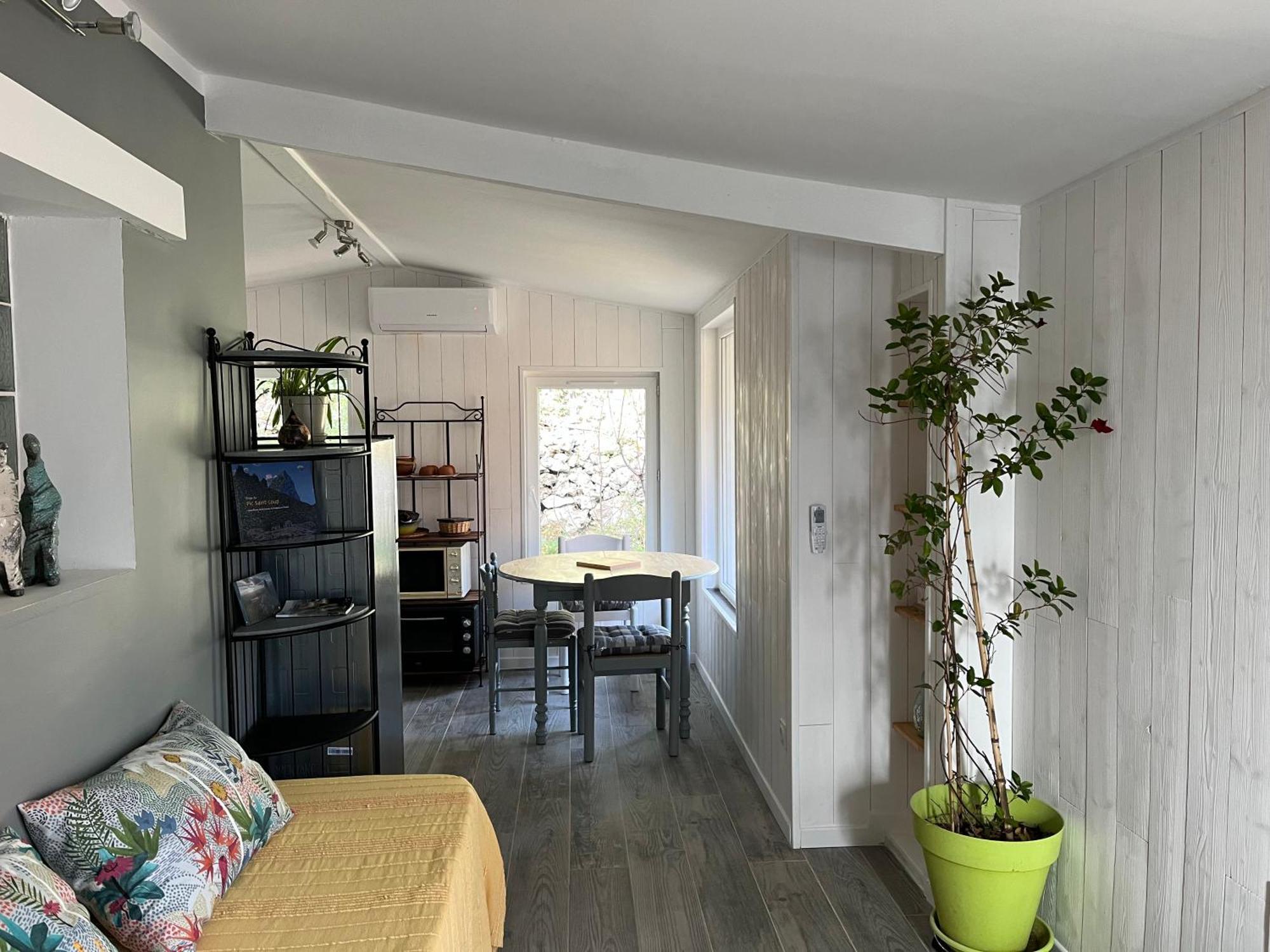 Le Mazet Du Domiel Holiday home *